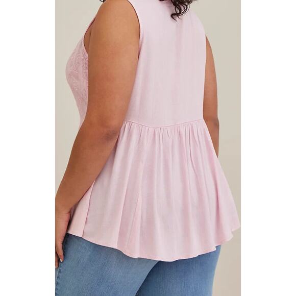 Torrid peplum embroidered sleeveless top size 1 in pink - Picture 7 of 8